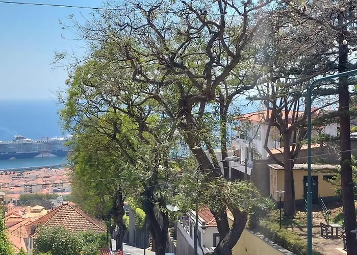 Villa City
